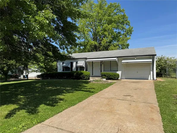 1341 Criterion Ave, Saint Louis, MO 63138