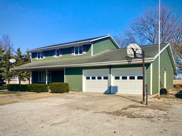 9170 N 2150 East Rd, Fairbury, IL 61739