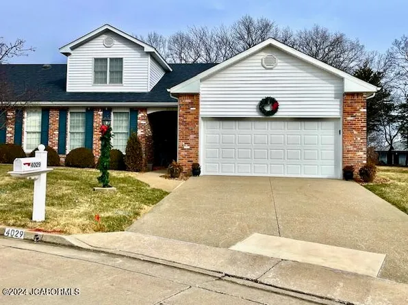 4029 Cambridge Cir, Jefferson City, MO 65109