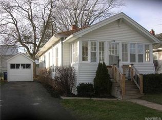 529 Prospect St, Lockport, NY 14094