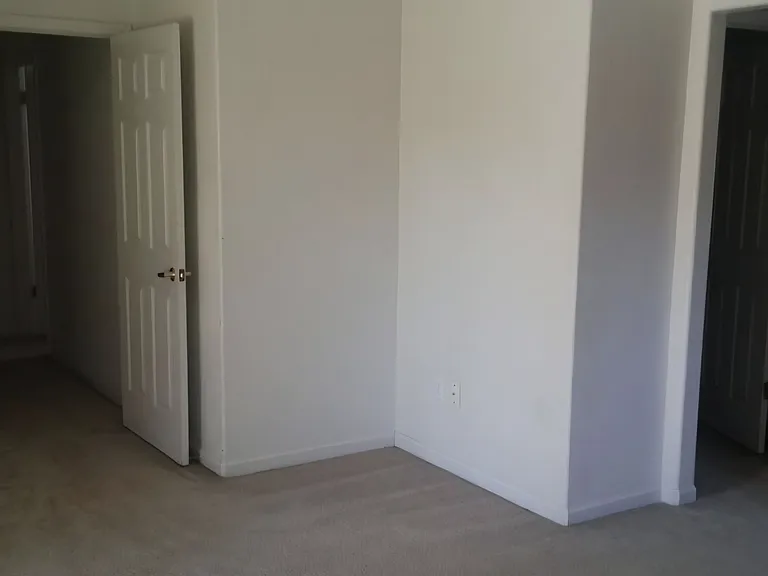 1740 Fortress Way — Photo 5