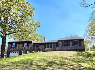 5 Riverview Rd, Jay, ME 04239