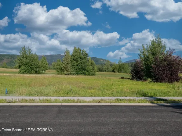 101 Cluff Ln, Victor, ID 83455