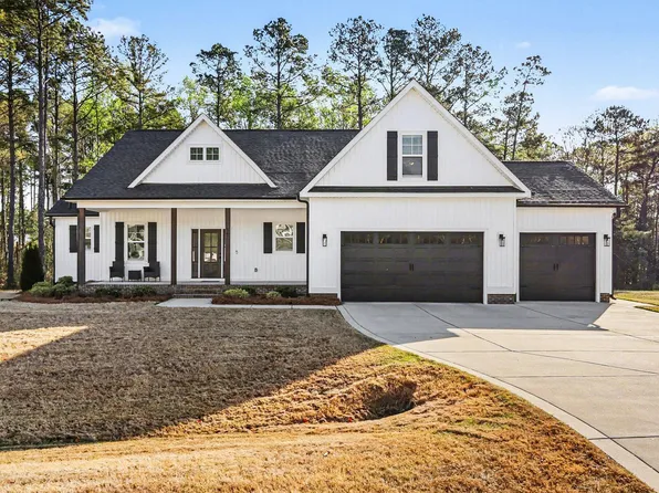 245 Creek Crossing Dr, Benson, NC 27504