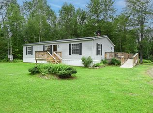 166 Durham Bridge Rd, Newport, ME 04953