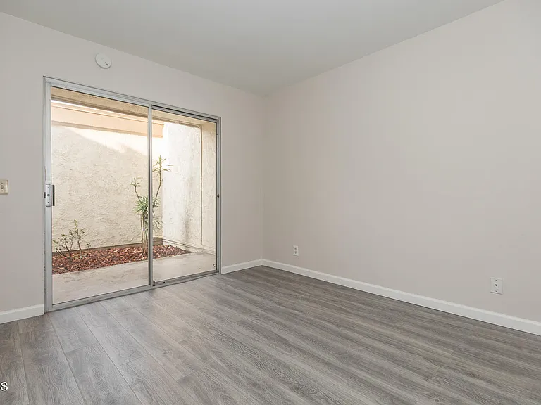 784 Seawind Way #784 — Photo 27