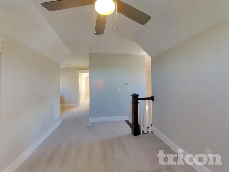 1248 Hillwood Private Cv — Photo 19