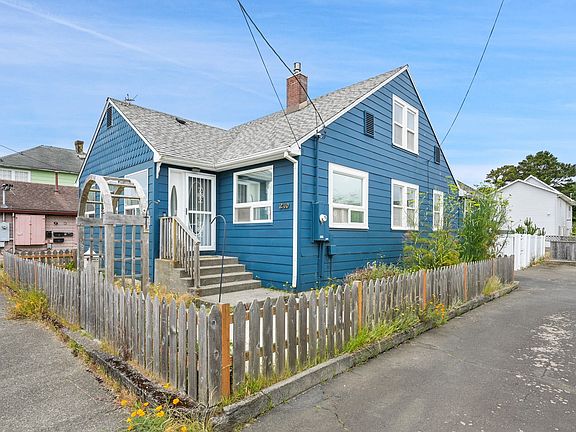 3rd image of 240 5th Ave
