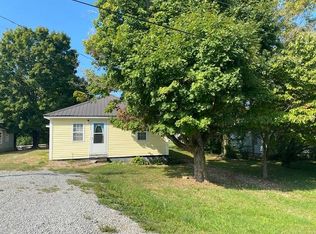 703 Mack St, Columbia, KY 42728