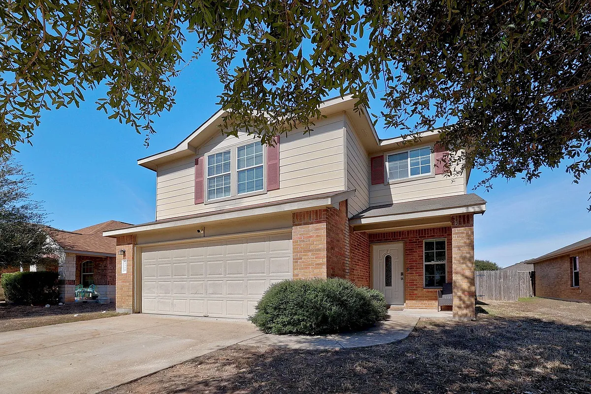 Building Photo - 120 Mallard Ln