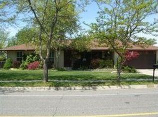 10006 S Petunia Way, Sandy, UT 84092