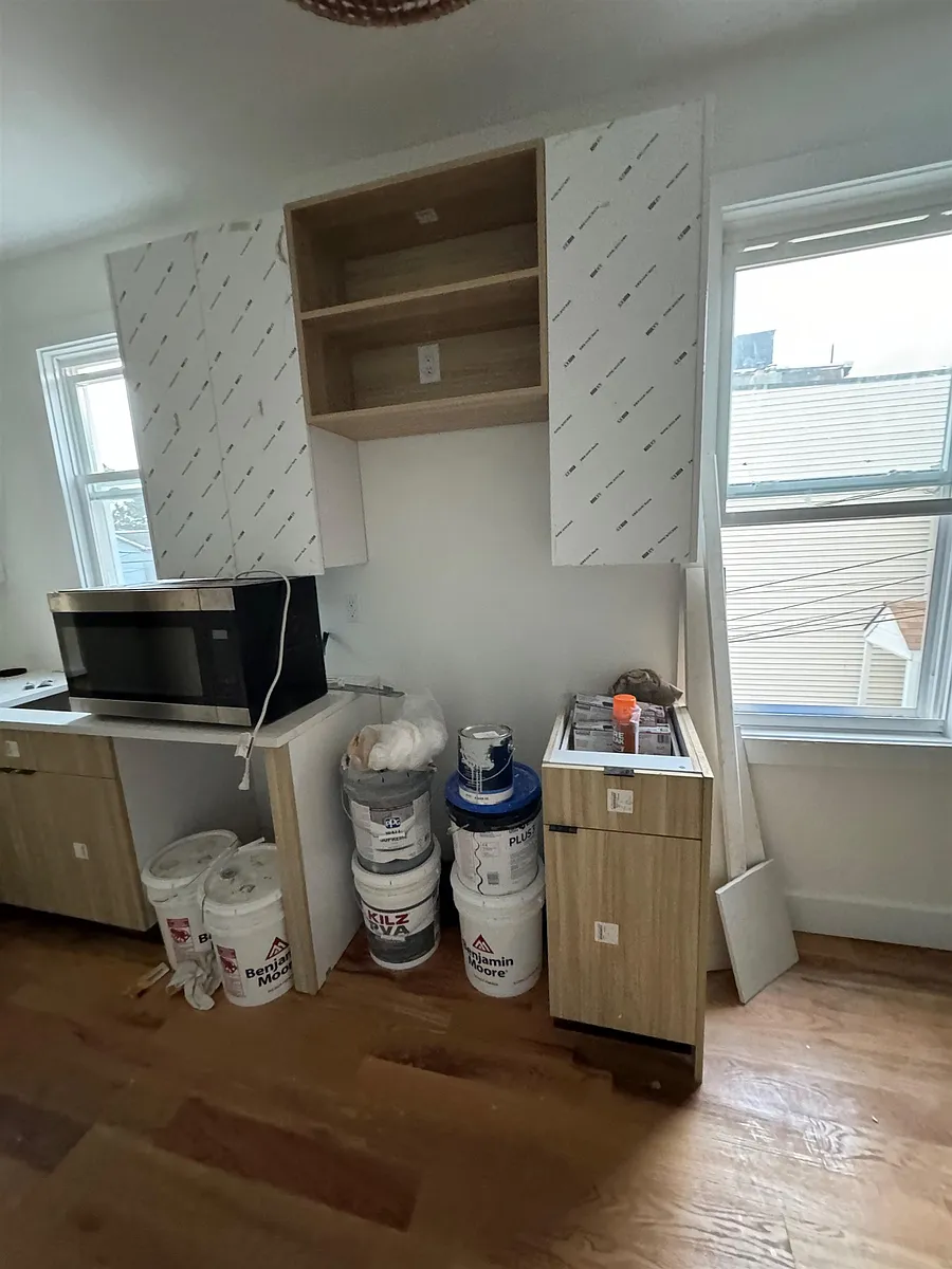 Building Photo - 239 Halladay St #3L