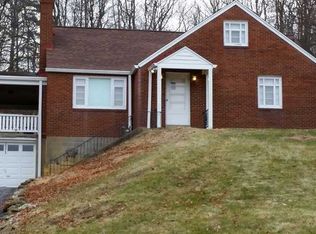 2273 Wyland Ave, Allison Park, PA 15101