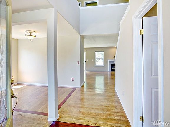 2nd image of 16838 128th Ave E