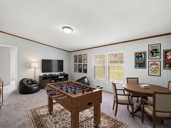 4th image of 4504 Winslow Dr