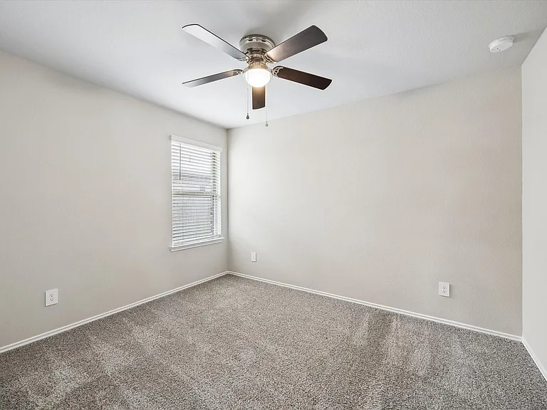 40463 Garden Heights Ln — Photo 20