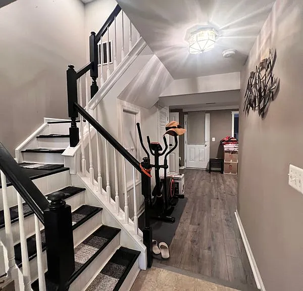 6314 Meadow Glade Ln — Photo 24