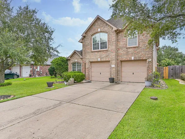 880 Shoal Pointe Ln, League City, TX 77573