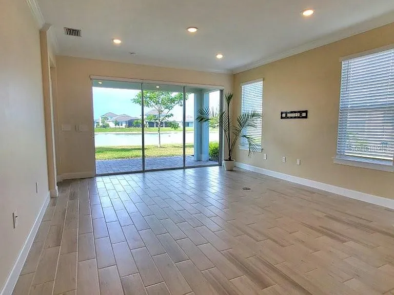 16087 Ivy Ridge Ct — Photo 21