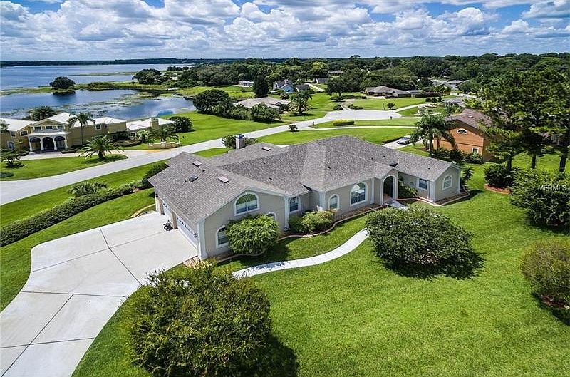 1st image of 17640 Las Brisas Ct