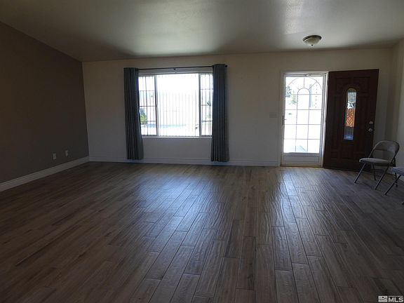 3rd image of 2235 Opal Dr