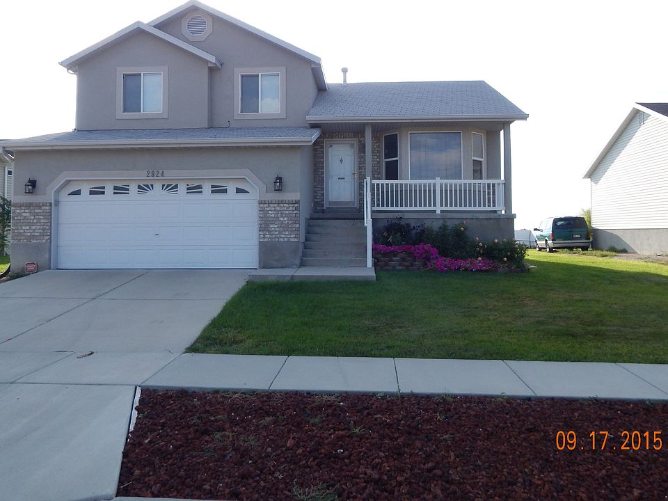 1st image of 2924 S Burdock Dr