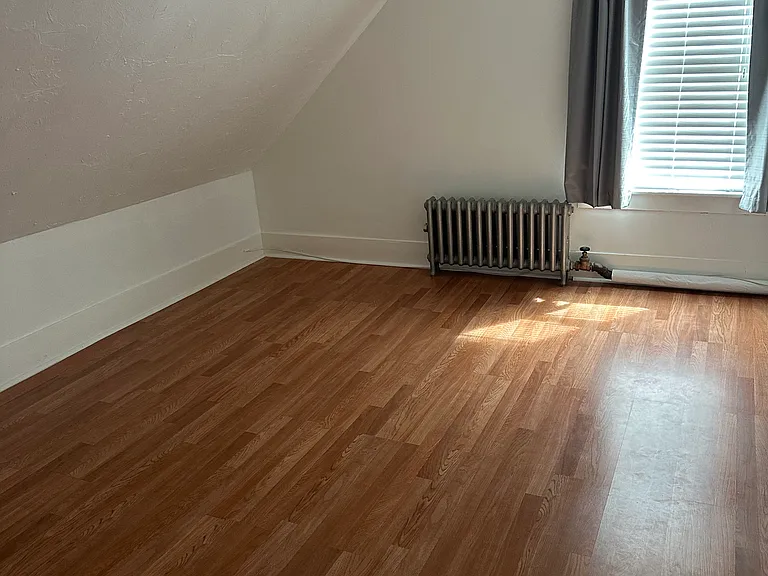 197 Nichols St #3 — Photo 11