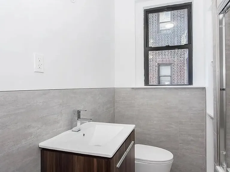 10 Westminster Rd #5D — Photo 5
