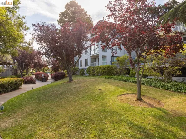 3 Captain Dr #D410, Emeryville, CA 94608