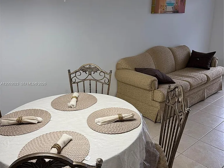 188 Prescott Dr #J-188 — Photo 1