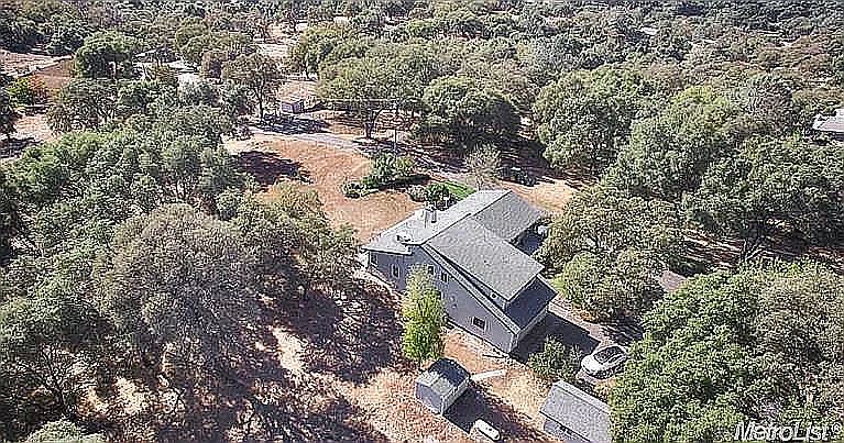 2nd image of 4020 Boysenberry Ln