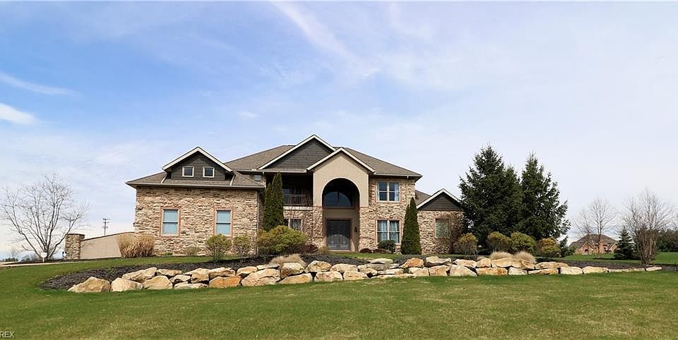 1st image of 1267 Hunt Club Dr