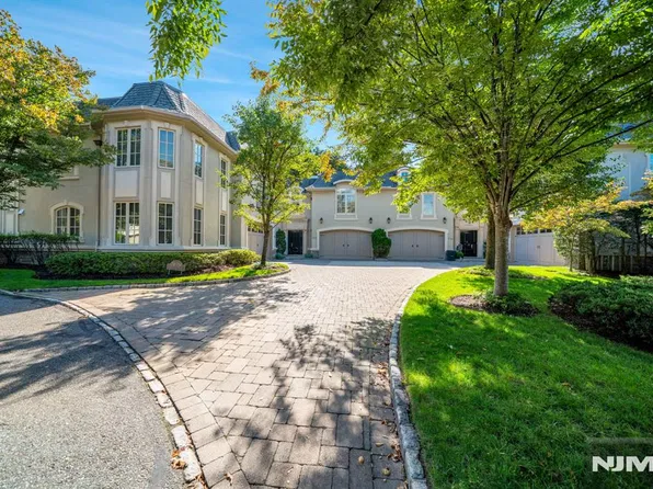 713 Bellaire Drive, Demarest, NJ 07627