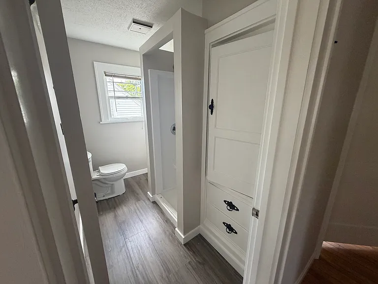 1447 Humbolt Ave — Photo 11