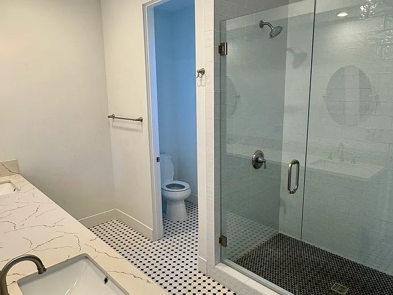 2214 Elden Ave #B — Photo 10