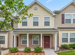 449 Sandybrooke Dr, High Point, NC 27265