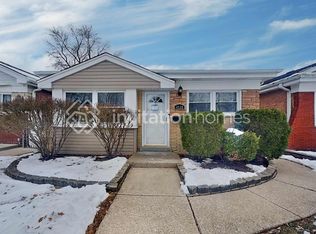 4535 Cracow Ave, Lyons, IL