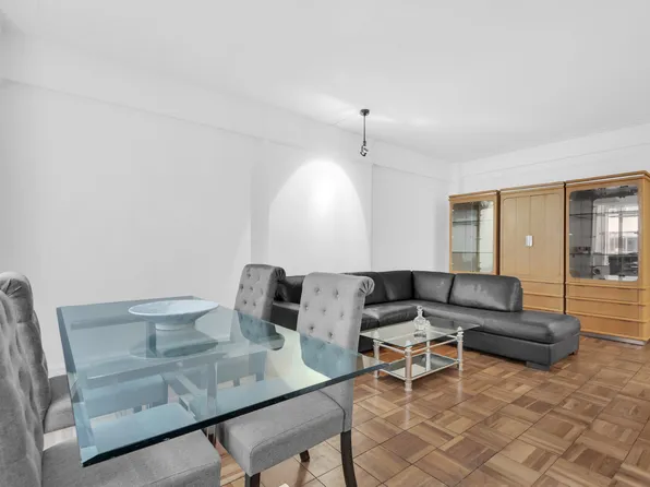 25 Central Park West image 1 of 6