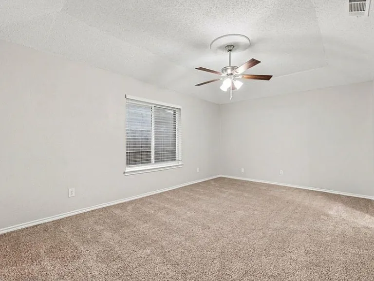 4900 Ridgeline Dr — Photo 12
