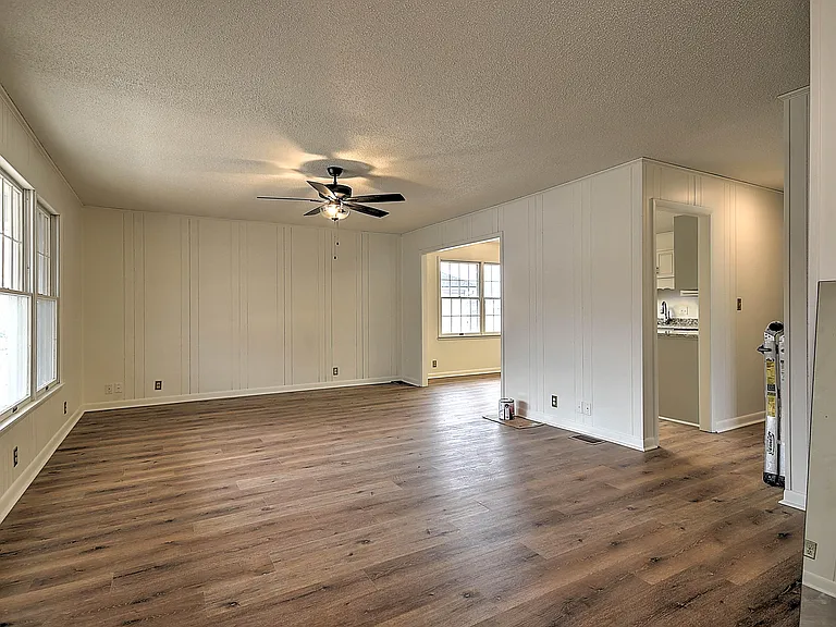 424 W Maple St #2 — Photo 24