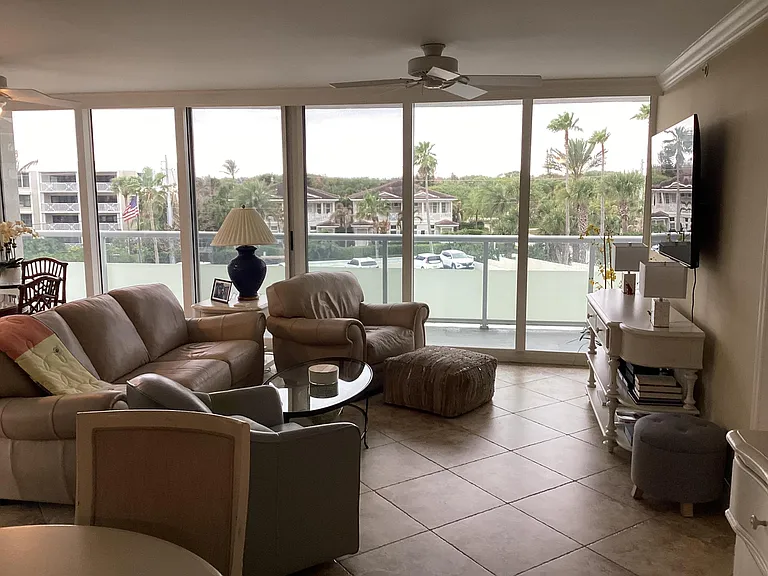 3554 Ocean Dr #301 — Photo 3