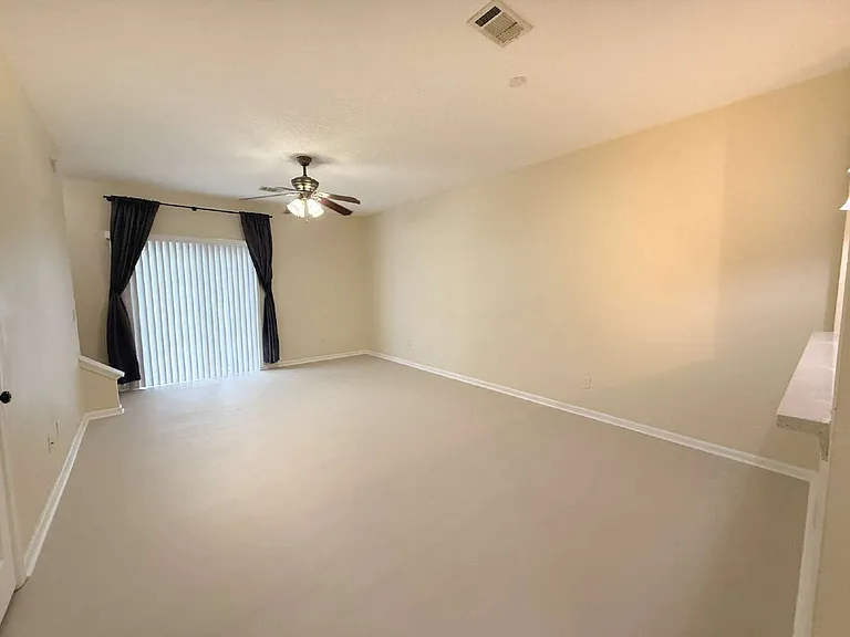 374 Scrub Jay Dr — Photo 11