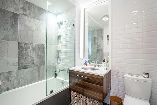 Rented by Nooklyn NYC LLC | media 68