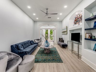 2600 Hillsboro Pike APT 302, Nashville, TN, 37212