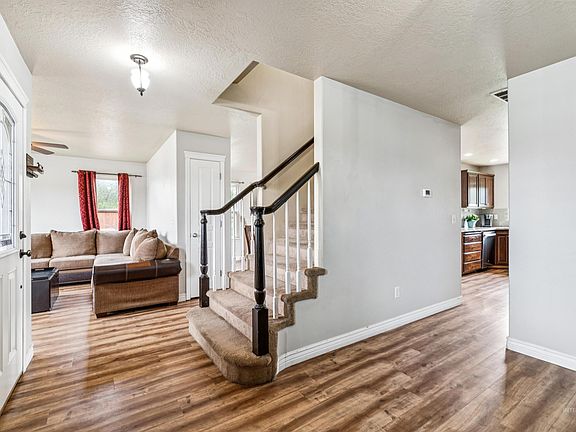 4th image of 761 E New Rockrose Ct