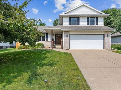 3060 Meadow Glen St, Marion, IA, 52302