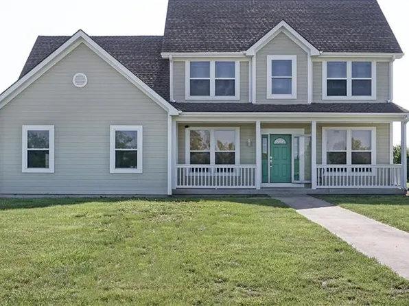 21525 S Knight Rd, Peculiar, MO 64078