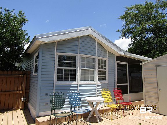 5th image of 551 Escambia Loop