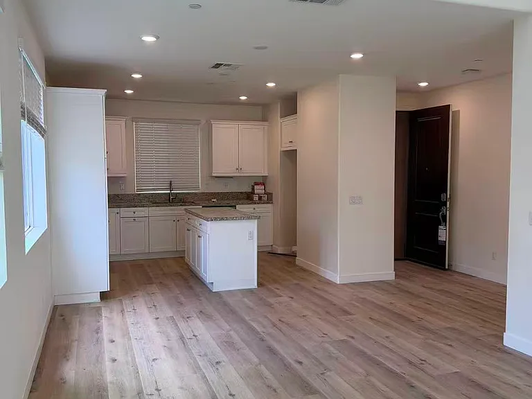 7169 Montecito Ln — Photo 13
