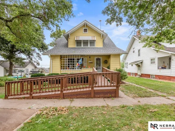 914 15th St, Auburn, NE 68305